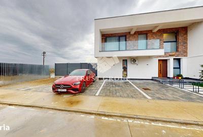 Casă cu 5 camere cu Teren 505 Mp în Tunari