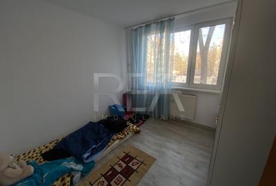 Apartament cu 3 camere semidecomandat, mobilat în Rahova - 6