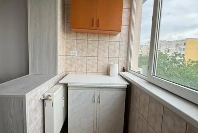 Garsonieră semidecomandată, mobilată în Titan - 6