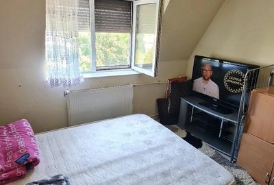 Garsonieră decomandată în Iosia