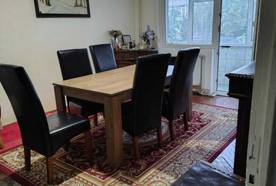 Apartament cu 4 camere decomandat în Brăilei