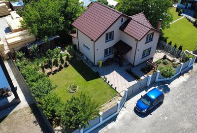 Casă cu 3 camere în Central