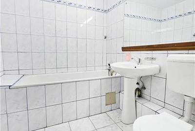 Apartament cu 3 camere decomandat, mobilat în Sebastian - 15
