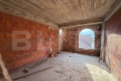 Spațiu comercial, de 300 mp, în Central - 6