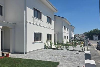 Duplex cu 4 camere cu Canalizare în Torontalului - 2