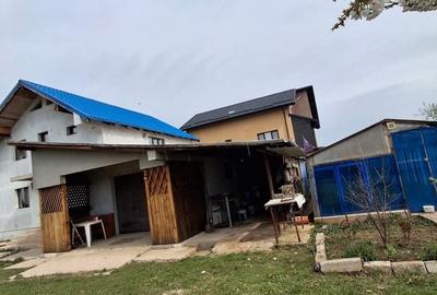 Casă cu 4 camere în Central - 4