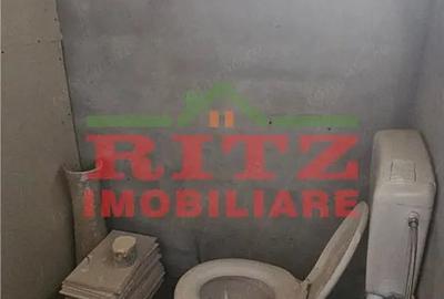 Casă cu 2 camere cu Teren 121 Mp în Central - 2