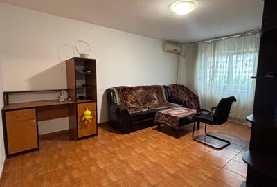 Apartament cu 3 camere decomandat în Gorjului