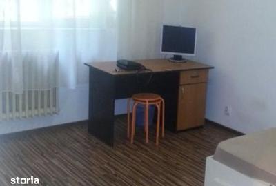 Garsonieră în Hala Centrală