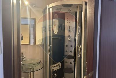 Apartament cu 3 camere decomandat, mobilat în Central - 11