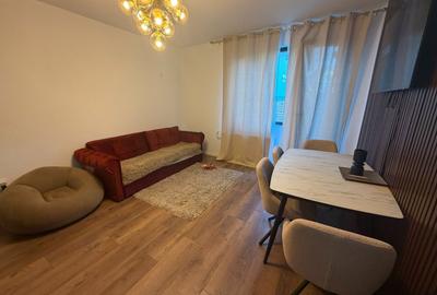 Casă cu 4 camere cu Canalizare în Central