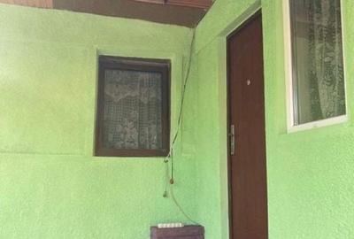 Casă cu 4 camere în Sânpetru Almașului