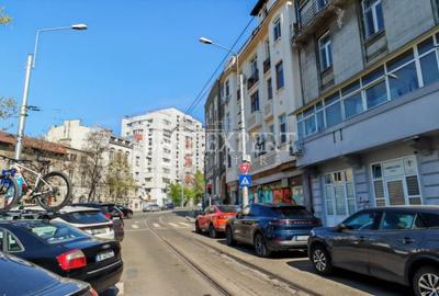 Apartament cu 5 camere decomandat, mobilat în Cișmigiu