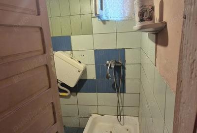 Casă cu 2 camere cu Teren 50 Mp în Gara - 10