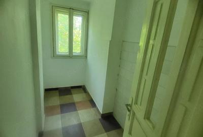 Casă cu Teren 117 Mp în Central