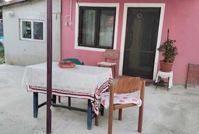 Casă cu 1 camere cu Teren 1500 Mp în Vlăduleni