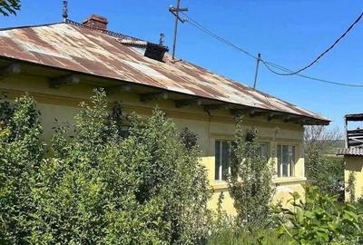 Casă cu 2 camere în Central