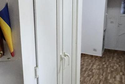 Apartament cu 3 camere decomandat în Central - 6