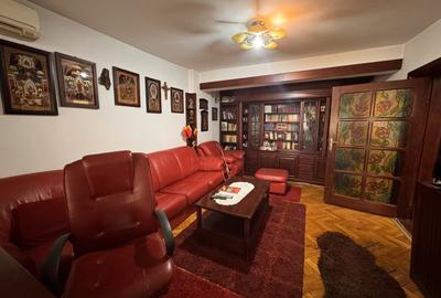Apartament cu 3 camere decomandat în Ultracentral