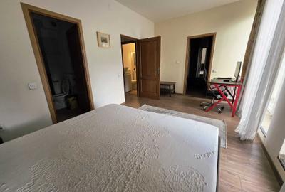 Casă cu 4 camere cu Centrală Termică în Central