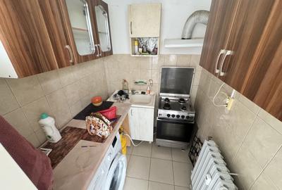 Garsonieră decomandată, mobilată în Far - 5