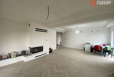 Casă individuală cu 5 camere cu Canalizare în Ghiroda - 2