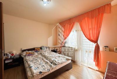 Apartament cu 3 camere decomandat în Șagului