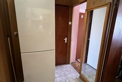Apartament cu 2 camere decomandat în Războieni