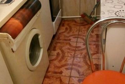 Garsonieră decomandată în Apărătorii Patriei