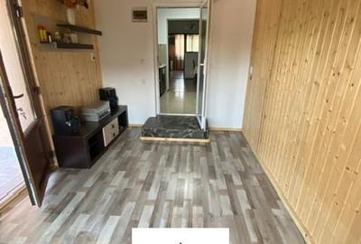 Apartament cu 3 camere în Periferie