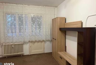 Apartament cu 2 camere decomandat în Bujac