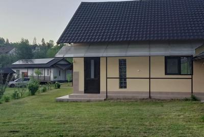 Casă cu 4 camere în Slătioara - 6