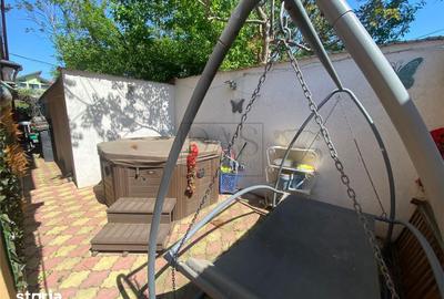 Casă cu 5 camere cu Teren 300 Mp în Tei - 2