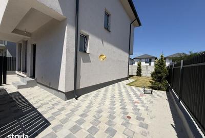 Casă cu 4 camere cu Teren 200 Mp în Central - 5