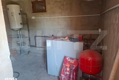 Casă cu 6 camere cu Teren 377 Mp în Central - 12