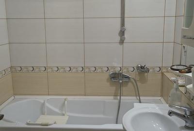 Apartament cu 2 camere decomandat în Tomis II - 11