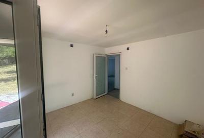 Casă cu 4 camere în Tătăruși - 2