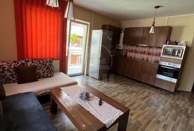 Apartament cu 2 camere semidecomandat în Florești