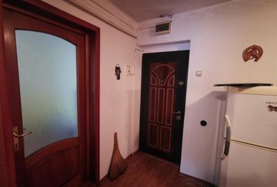 Apartament cu 3 camere în Central - 11