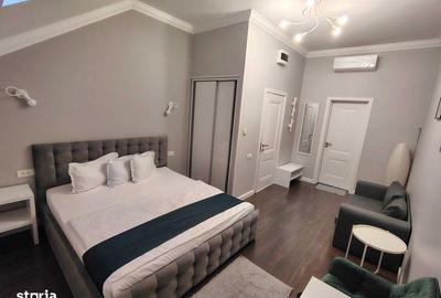 Casă cu 4 camere cu Teren 220 Mp în Central