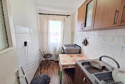 Apartament cu 2 camere semidecomandat în Narcisa - 11