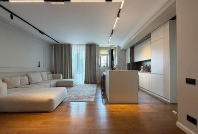 Apartament cu 3 camere semidecomandat, mobilat în 13 Septembrie