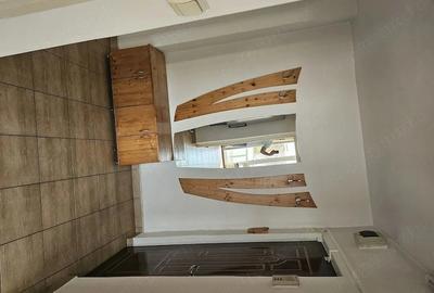 Apartament cu 2 camere decomandat în Tudor
