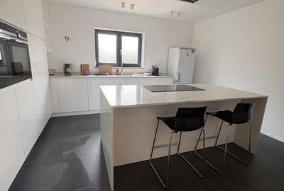 Casă cu 4 camere în Halmeu - 2