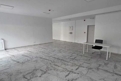 Spațiu comercial, de 106 mp, în Exterior Vest - 1