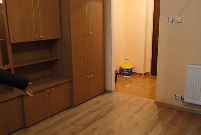 Garsonieră decomandată în Central - 2