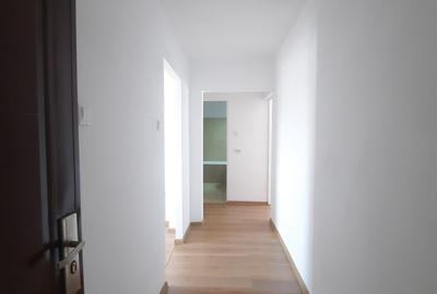 Apartament cu 2 camere decomandat în Vasile Aaron - 4