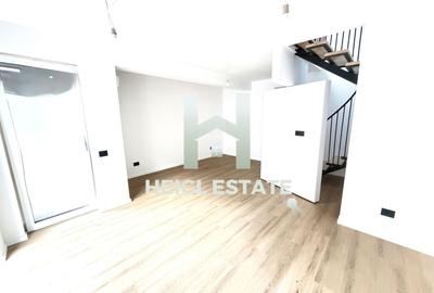 Apartament cu 4 camere decomandat în Giroc