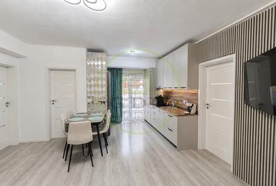 Apartament cu 3 camere semidecomandat, mobilat în Periferie