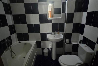 Apartament cu 2 camere decomandat, mobilat în Republicii - 3